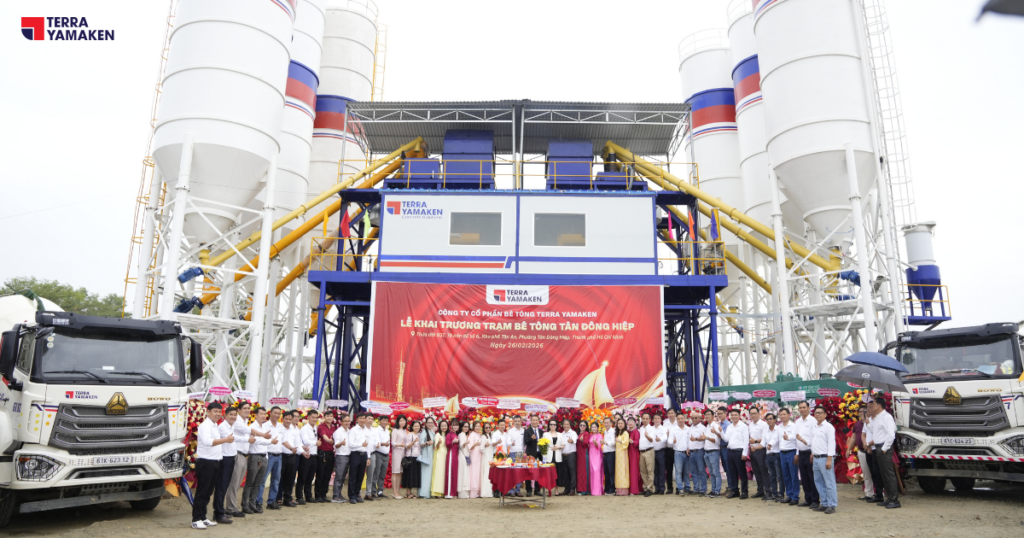 Ho Chi Minh City, February 26, 2026 – TERRA YAMAKEN solemnly held the Grand Opening Ceremony of the Tan Dong Hiep Plant, located at Group 1, Tan An Residential Area, Tan Dong Hiep Ward, Ho Chi Minh City, Vietnam. | Lễ khai trương nhà máy Bê tông Tân Đông Hiệp - TERRA YAMAKEN quy mô 2 trạm trộn bê tông thương phẩm, tổng công suất thiết kế 300m³/giờ.